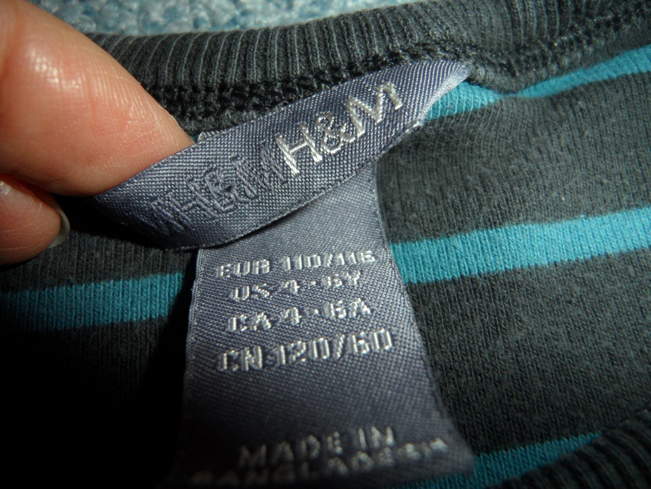 H&M Langarmshirt 110/116 Blockstreifen