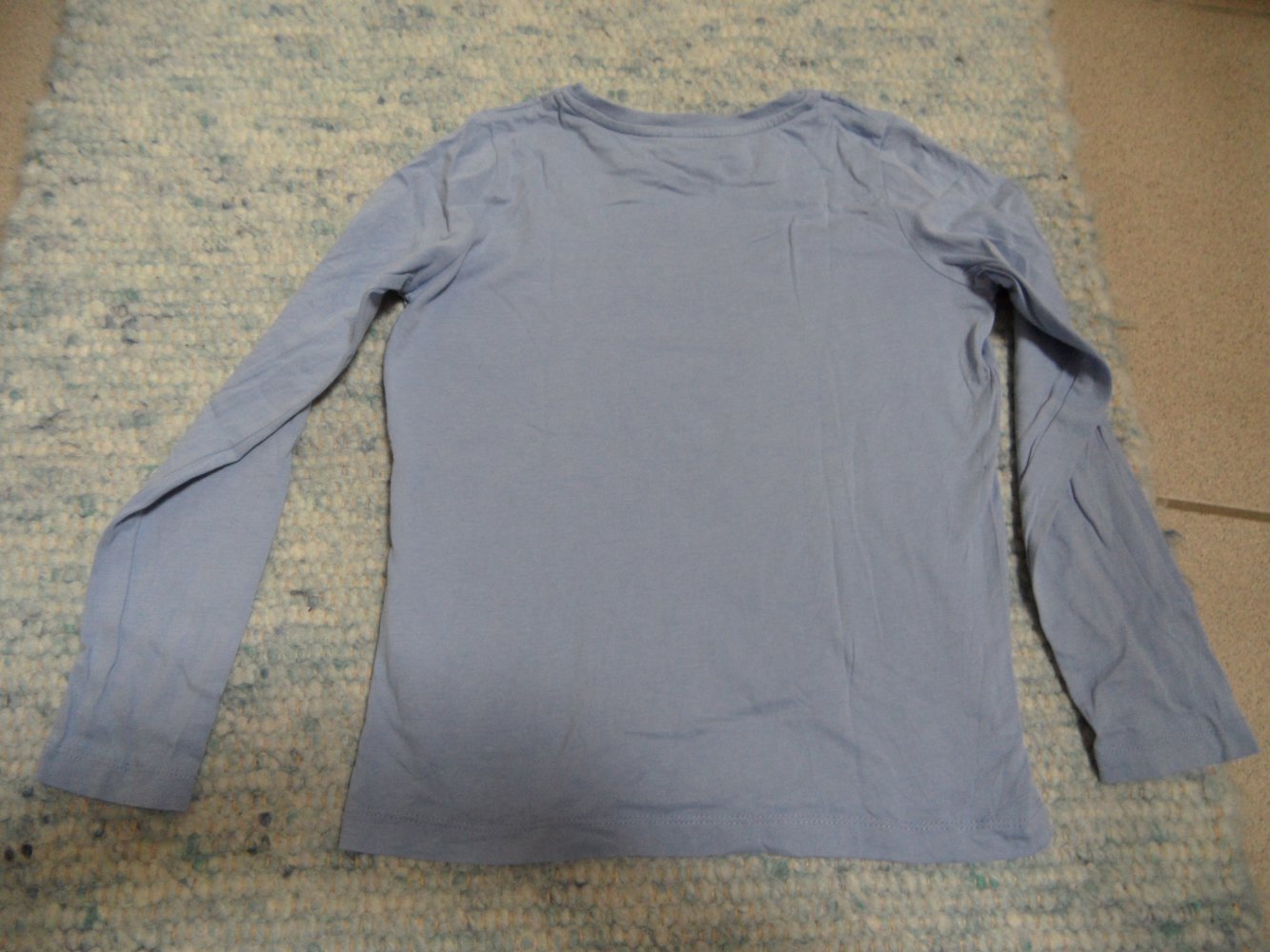 Esprit 128/134 Langarmshirt Schmetterling