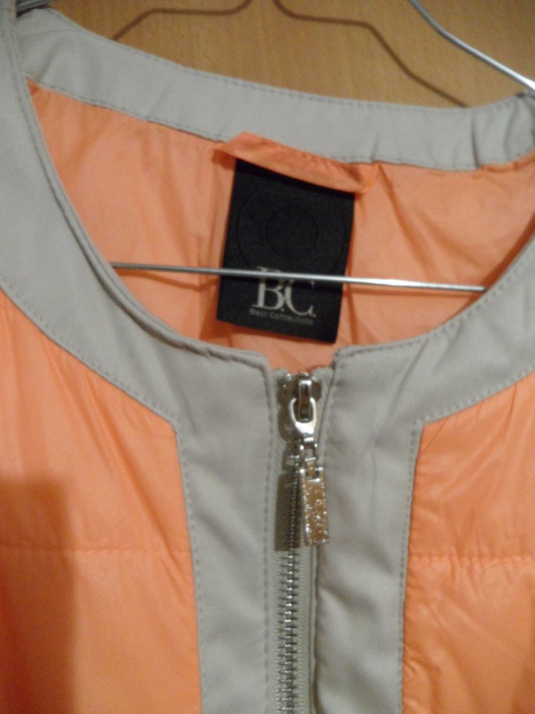 neue Jacke von Heine Gr. 36
