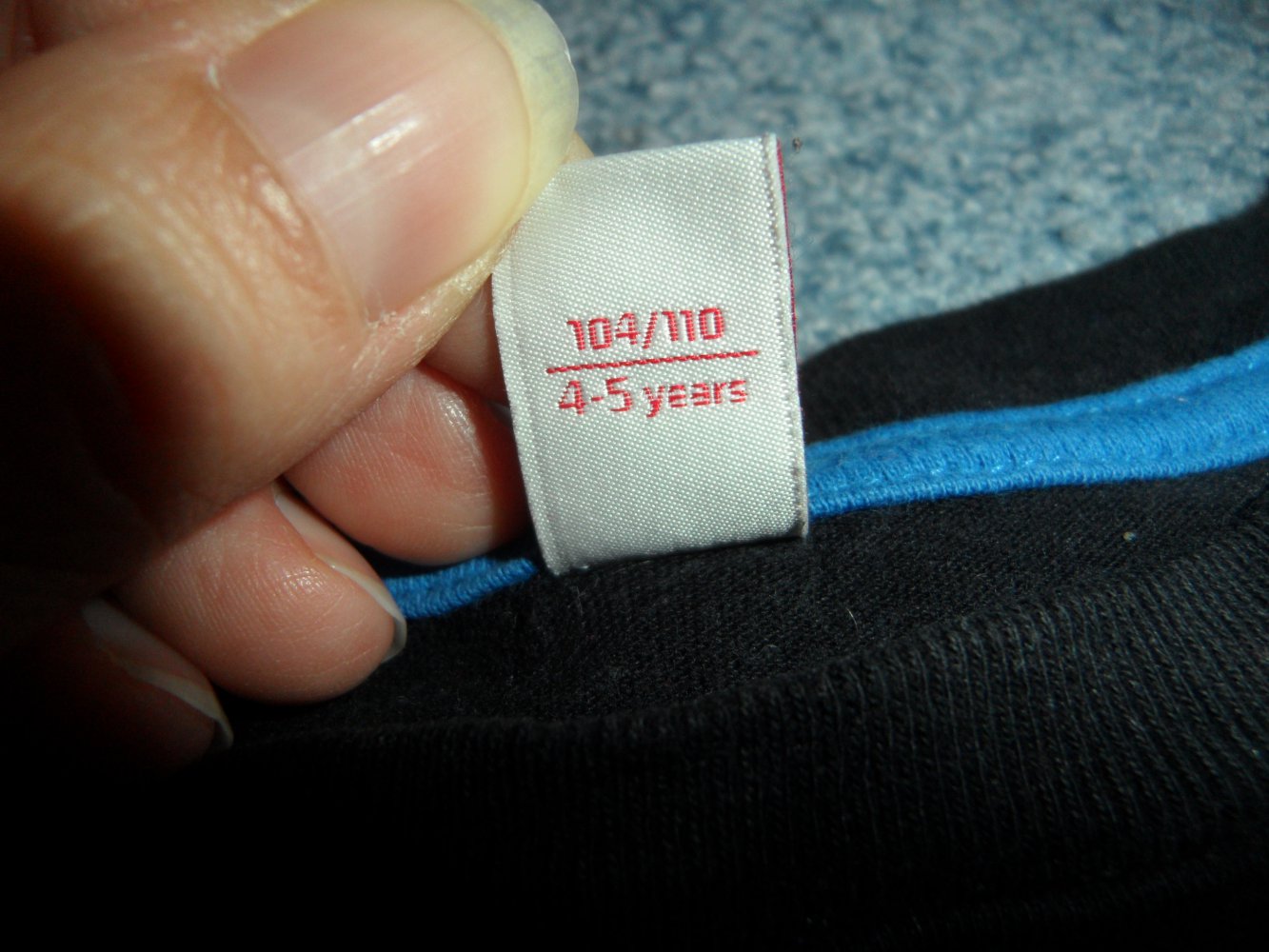 Esprit tolles Langarmshirt Raumschiff 104/110