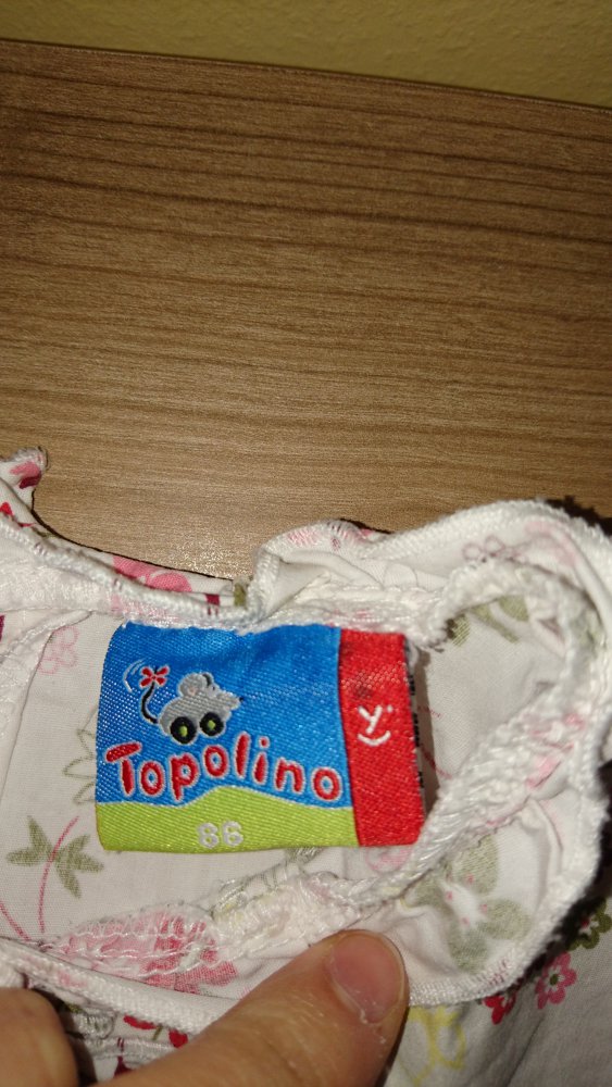 super süße Tunikabluse in Gr. 86 von Topolino mit Blumenmuster und Bindegürtel