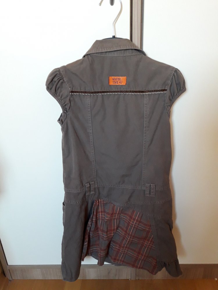 super tolles Blusenkleid in Gr. 110/116 von Vertbaudet in braun mit Volant