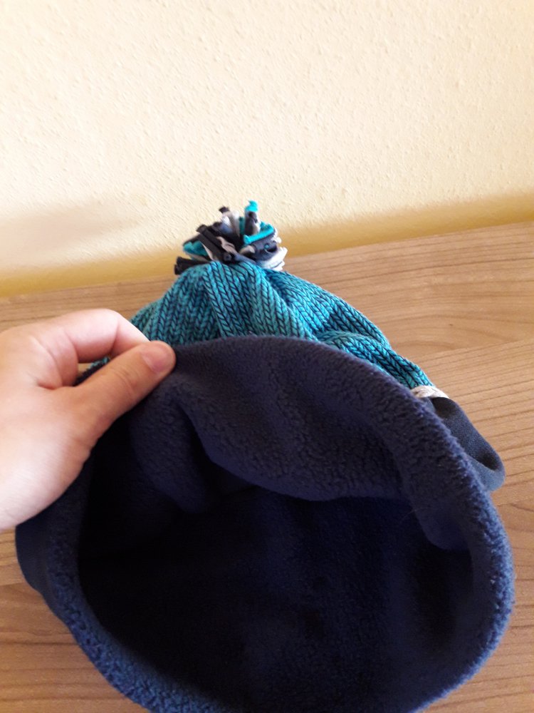 HANDMADE! selbstgenähtes neuwertiges Set aus Winterloop und Winterbeenie in Gr. 51/52 in petrol/blau