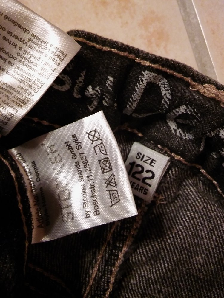 Jeans dunkel Gr. 122