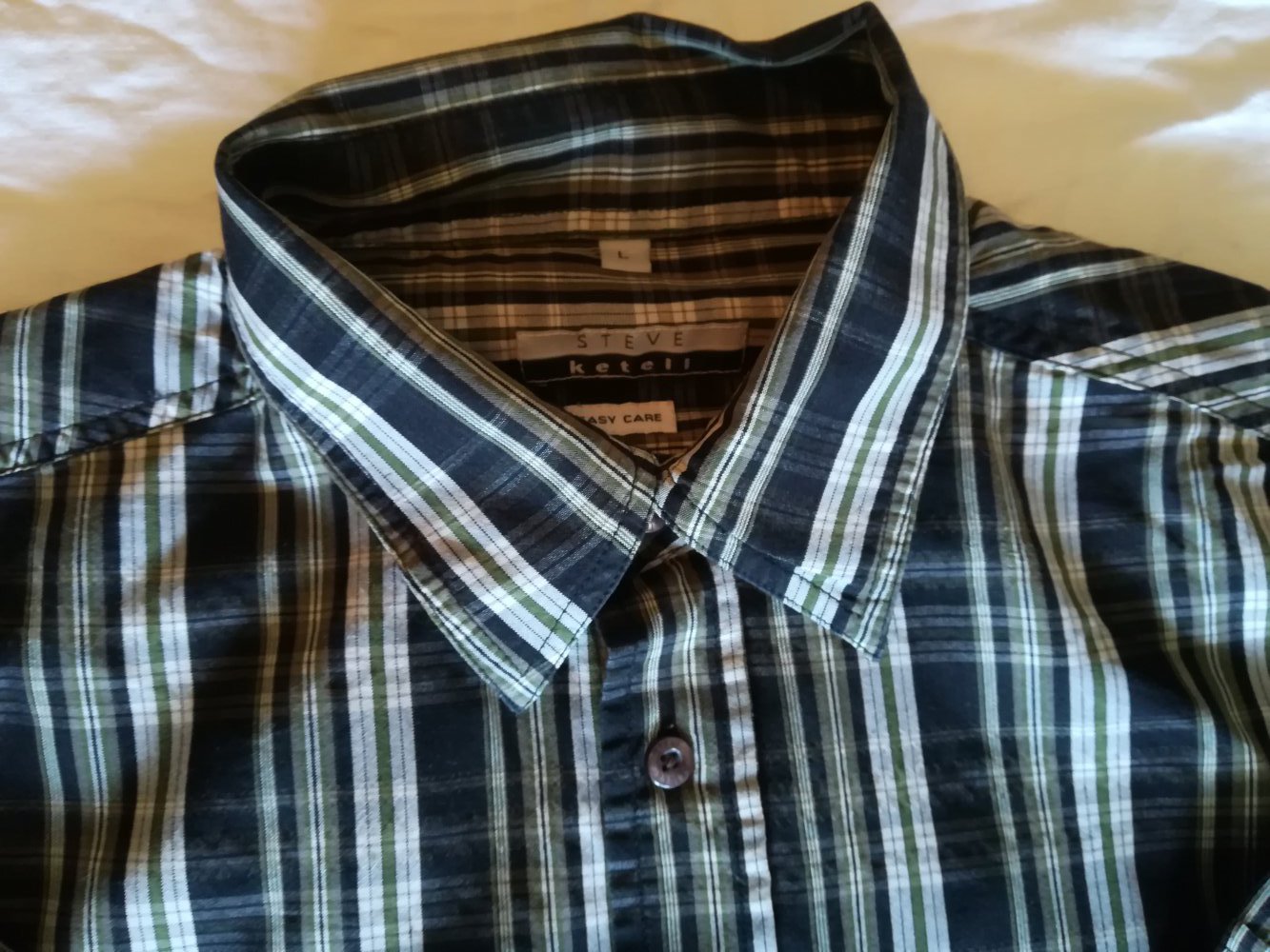 Langarm Herrenhemd mit Shirtärmeln Gr. L