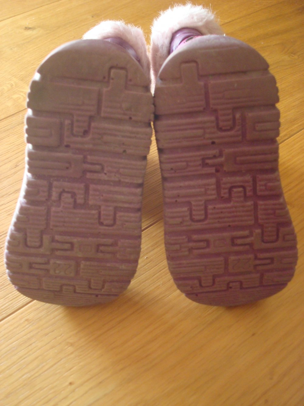 süße gefütterte Winterstiefel für Mädchen