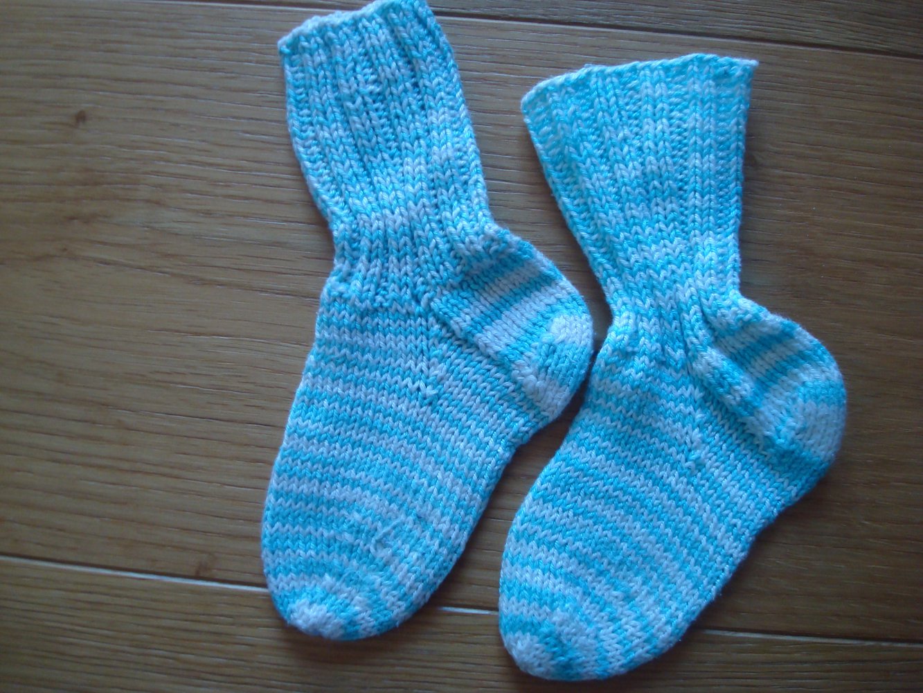 gestricke Socken handmade