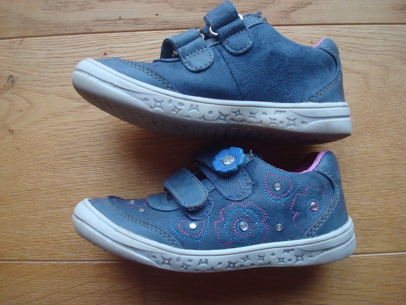 Schuhe, Halbschuhe mit Glitzersteinen