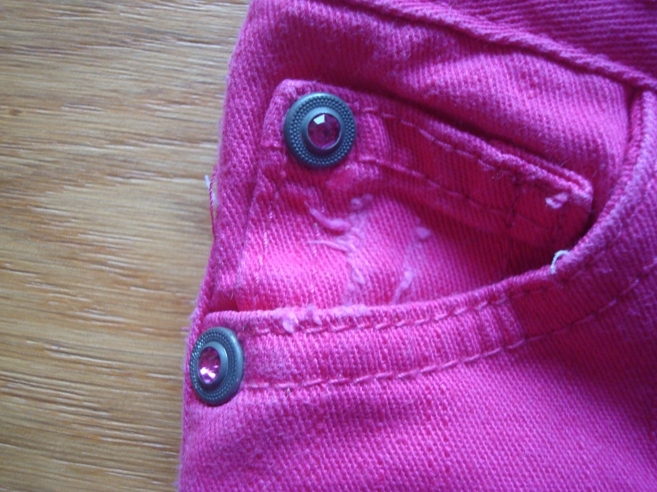 Hose, Jeans in Pink mit Glitzersteinen