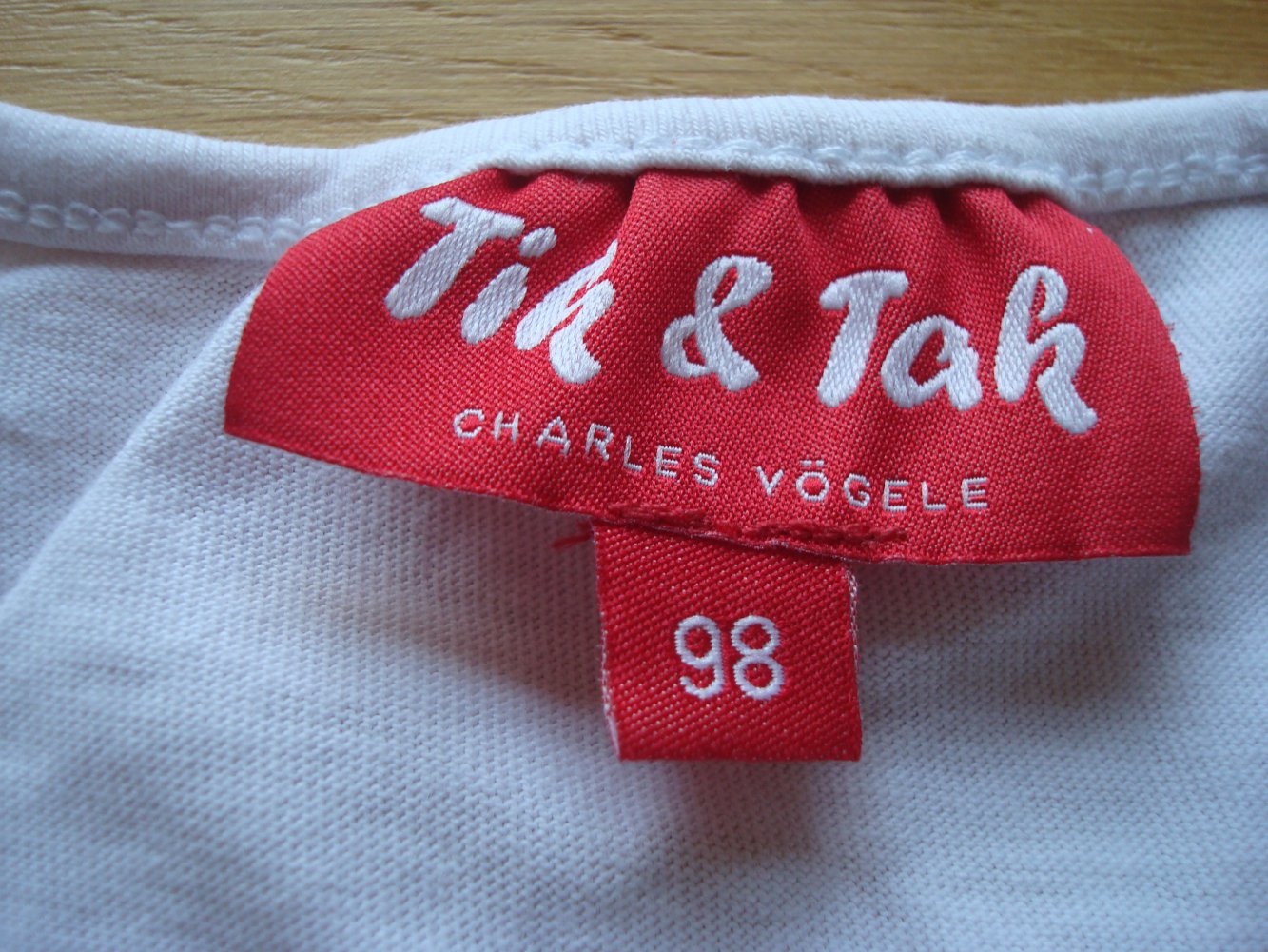 Shirt, T-Shirt mit Glitzeruafdruck