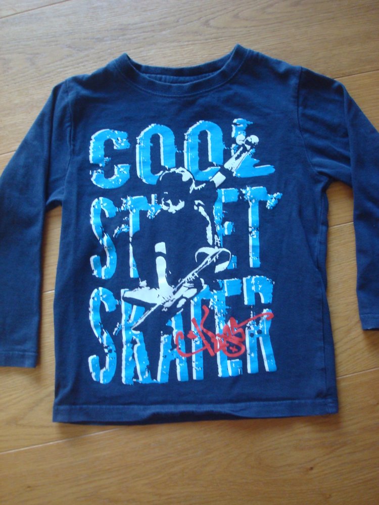 Shirt, Langarmshirt mit coolem Scateraufdruck