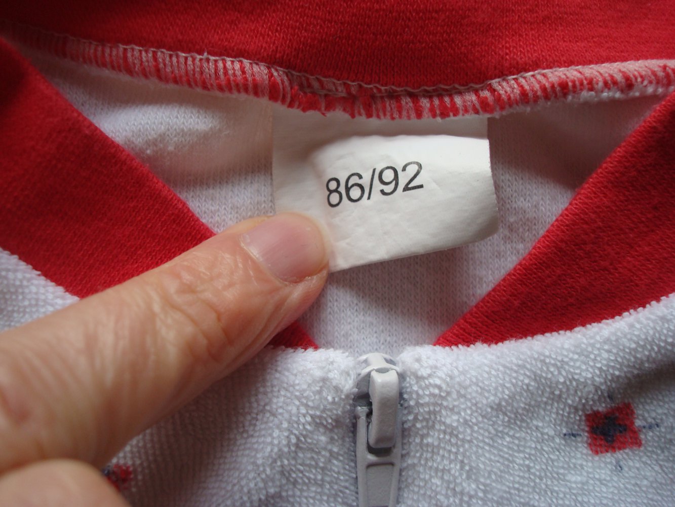 süßer Schlafanzug, Einteiler mit Füßen, Unisex Gr. 80/86