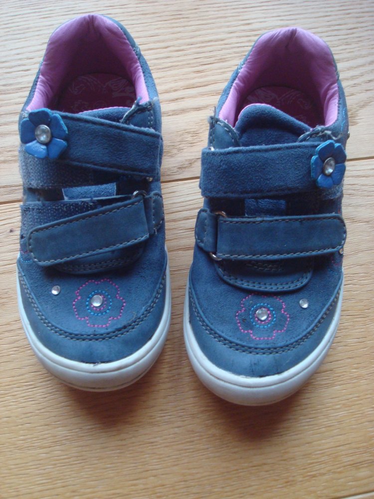Schuhe, Halbschuhe mit Glitzersteinen