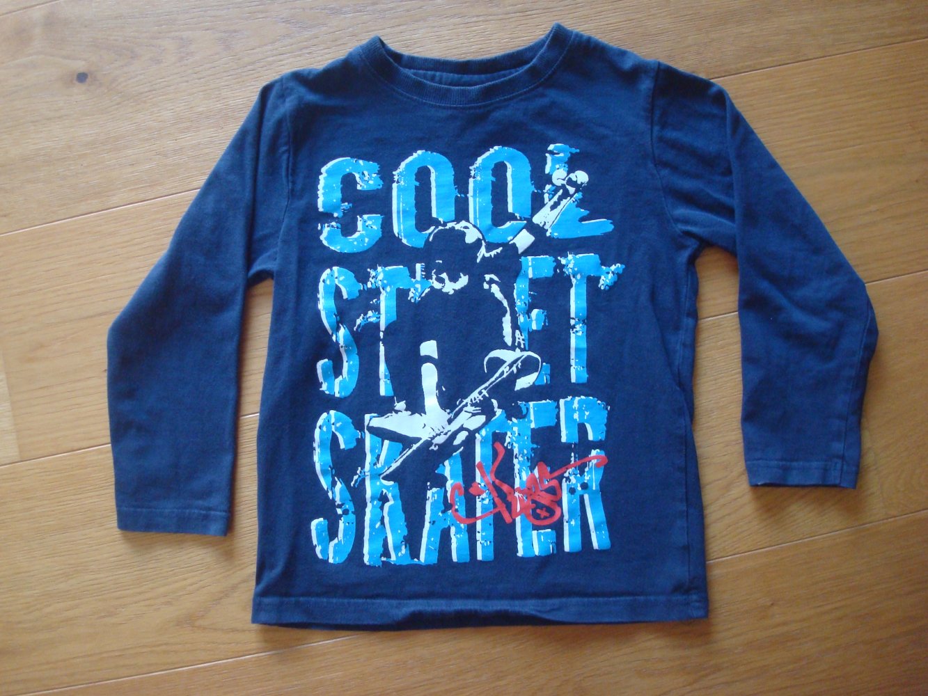 Shirt, Langarmshirt mit coolem Scateraufdruck