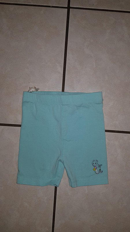 kurze Hose Gr 92