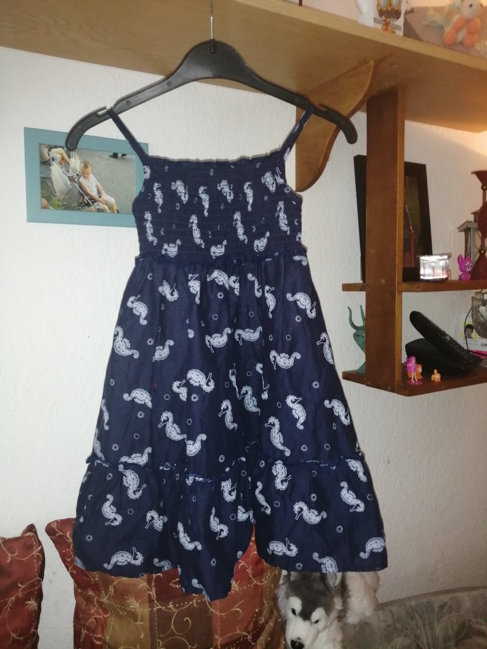 Kleid Gr 104