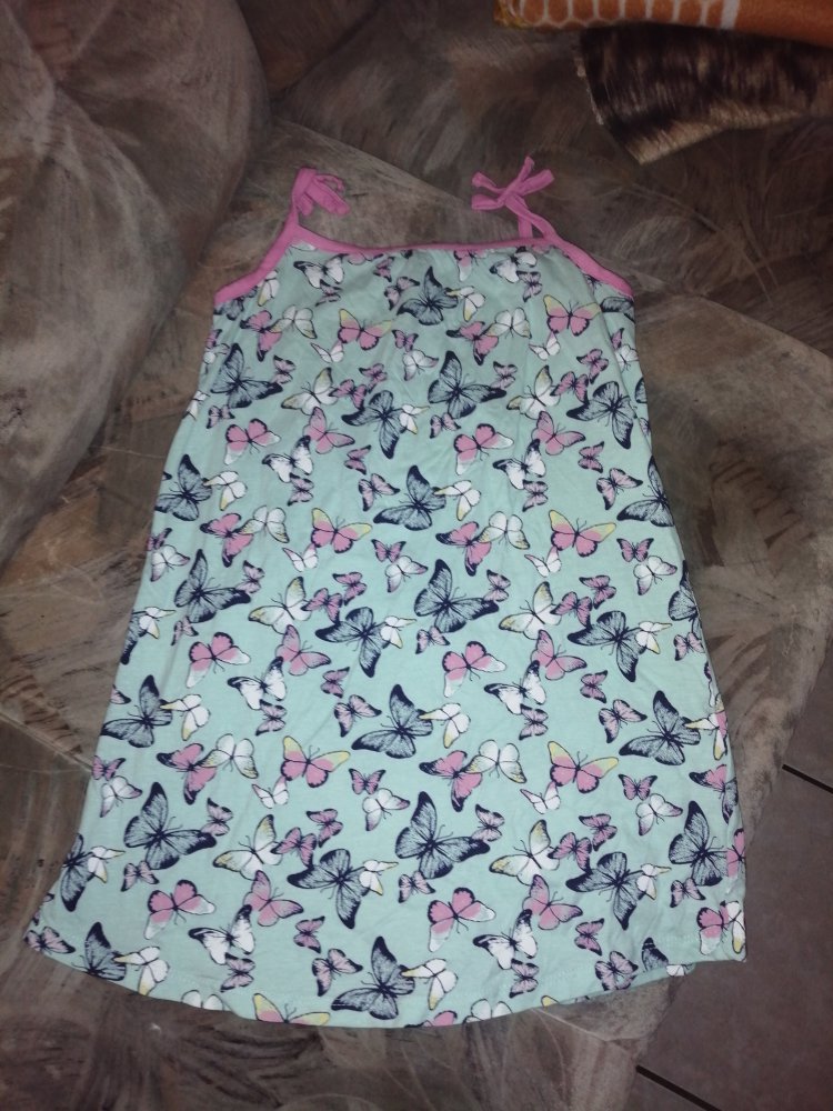 Kleid Gr 98/104
