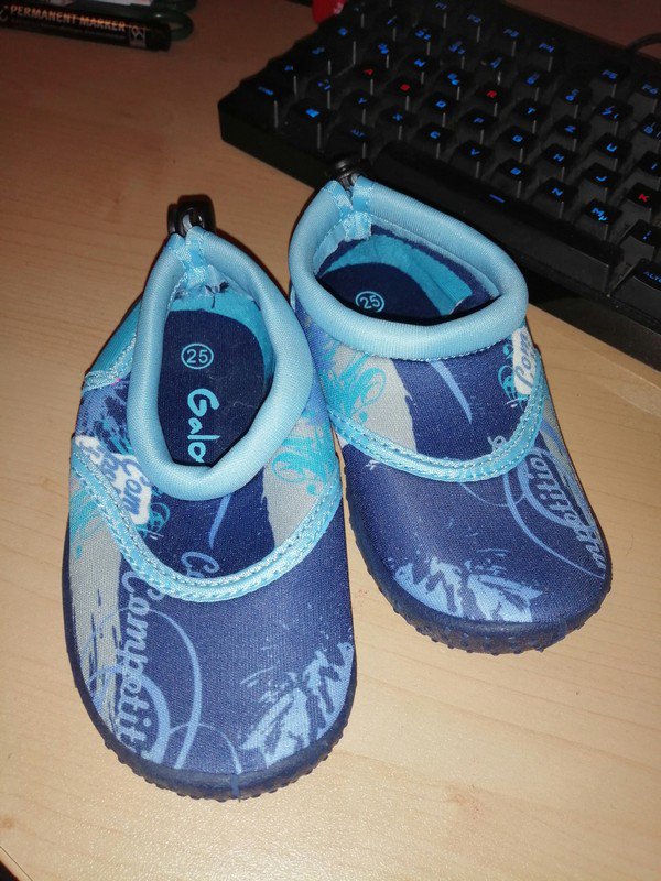 Badeschuhe Gr 25