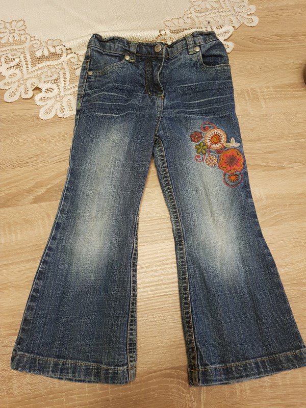 Jeans Gr 98