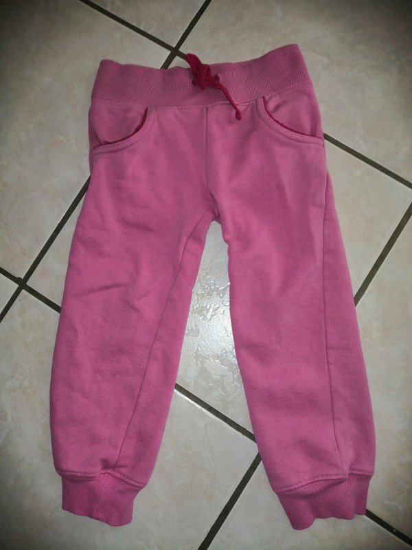 Freizeit / Jogginghose Gr 104