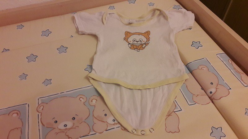 Kurzarmbody Gr 74