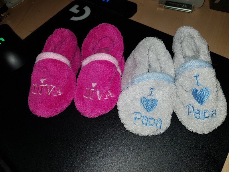 2 paar Stoffschuhe Gr 17/18