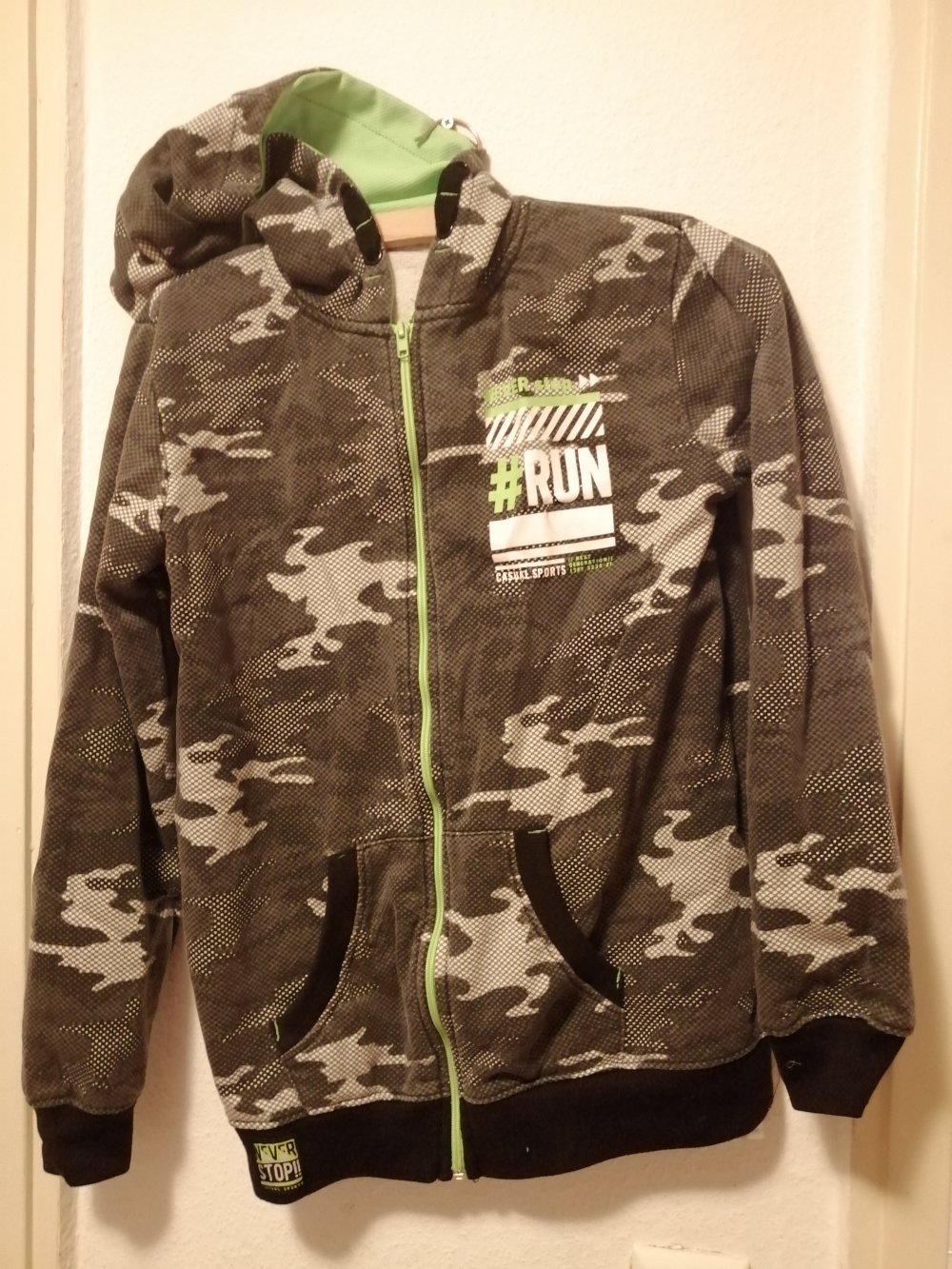 Sweatshirt Jacke Gr 158/164