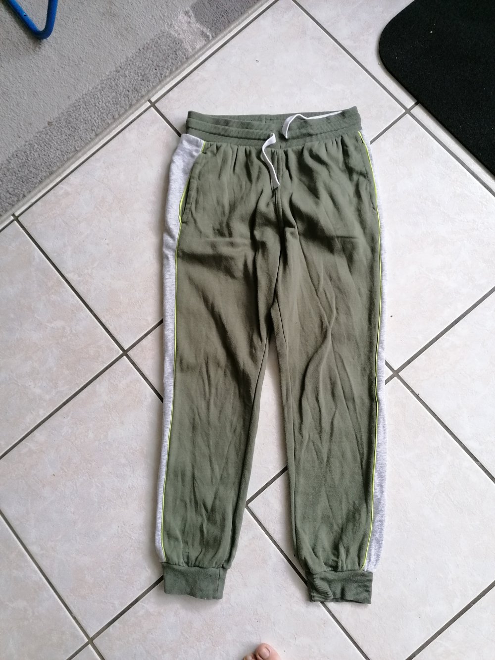 Jogginghose Gr 152