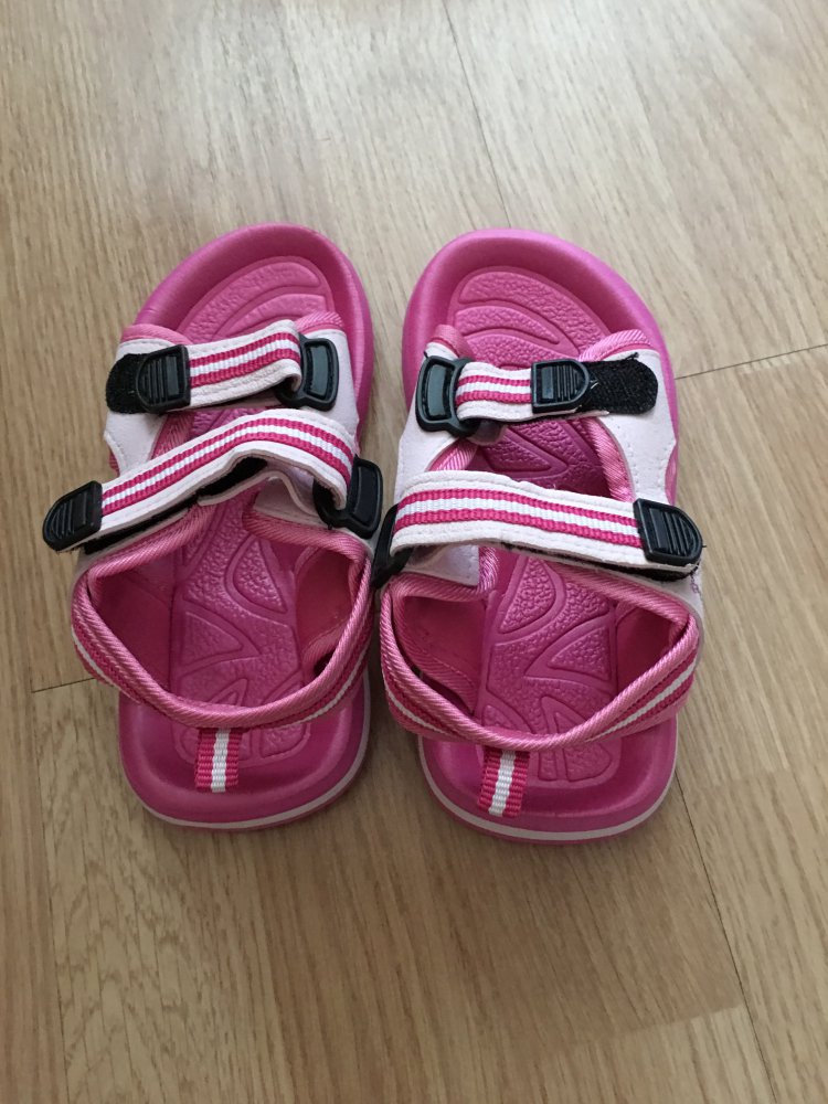 Playshoes Mädchen Sandalen in Gr. 30/31  Neu