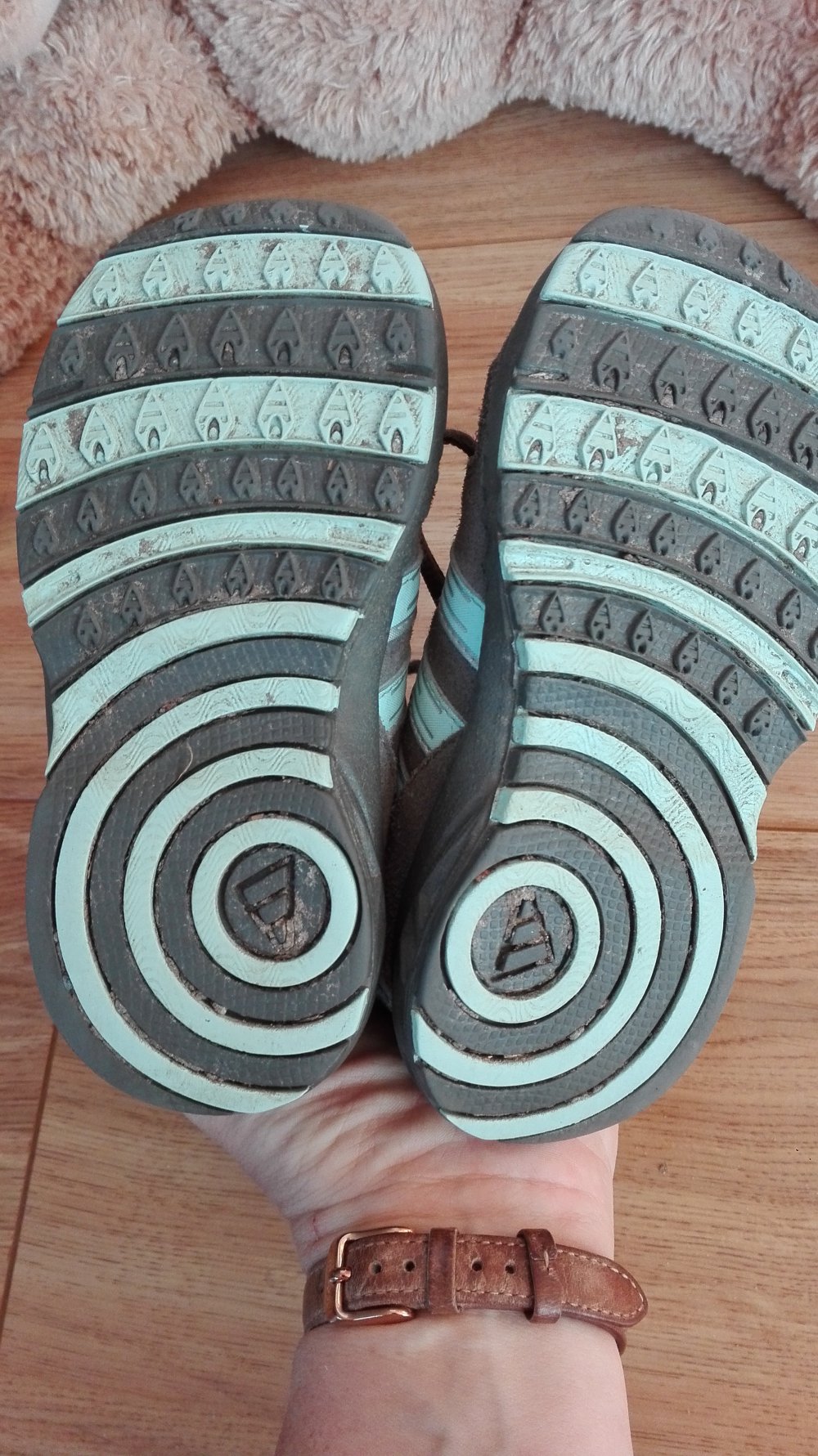 Adidas - Halbschuhe Gr. 25