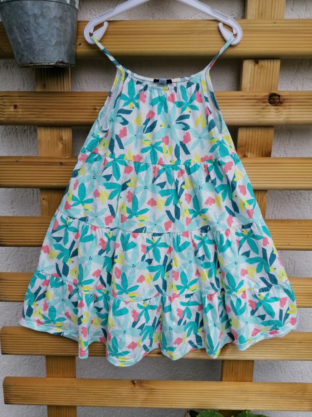 Okaidi: farbenfrohes Sommerkleid Gr. 140