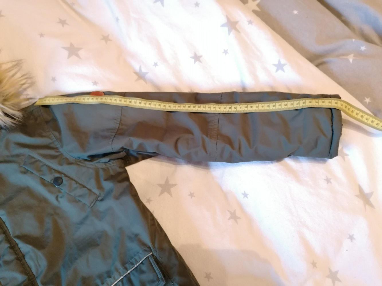 Staccato: khaki Wintermantel mit abnehmbarer Fellkapuze Gr. L (164)