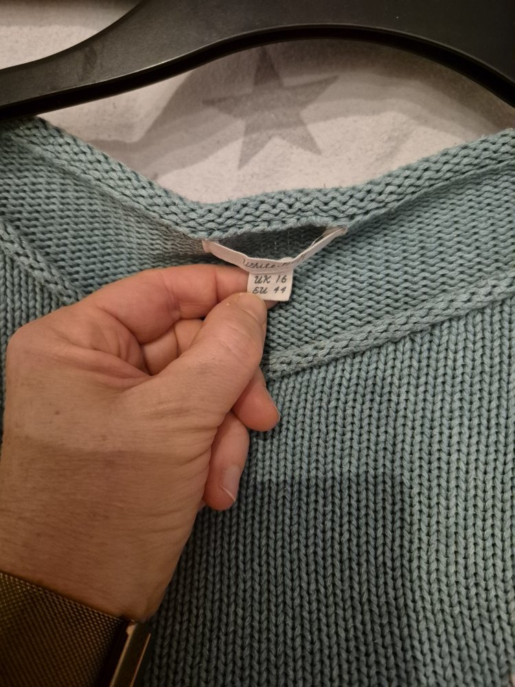 White Stuff: dicker Strickpullover mit Punkten Gr. 42 /44