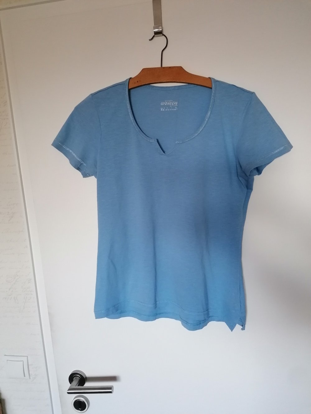 Hellblaues Basic TShirt Gr. 40