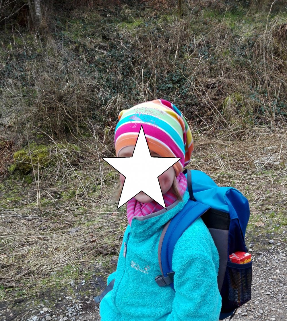 Döll: kunterbunte Beenie-Mütze KU 53cm