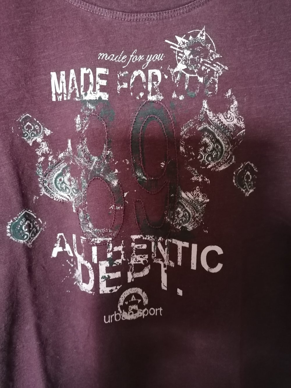 Cecil: bordeauxrotes T-Shirt mit Aufschrift Gr. L