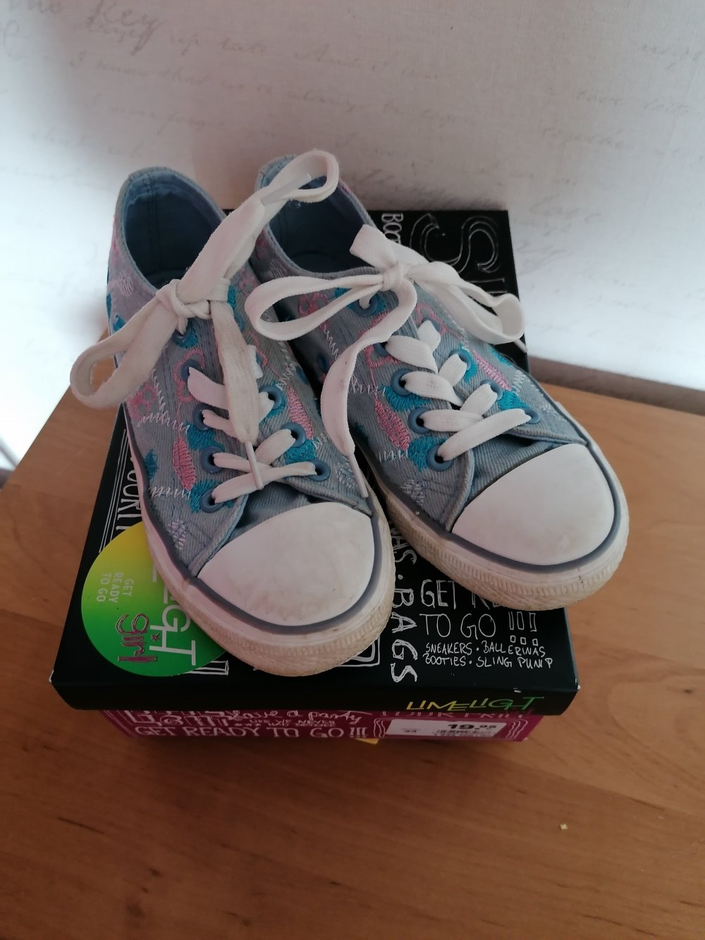 Limelight: bunte Segeltuchschuhe Gr. 33