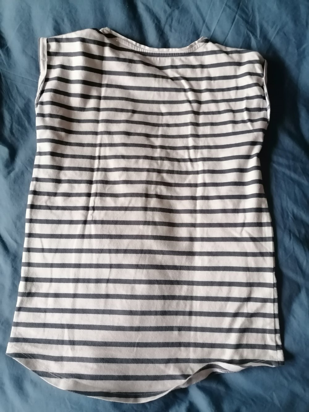 Vertbaudet: Gestreiftes Shirt mit Stern Gr 138. 