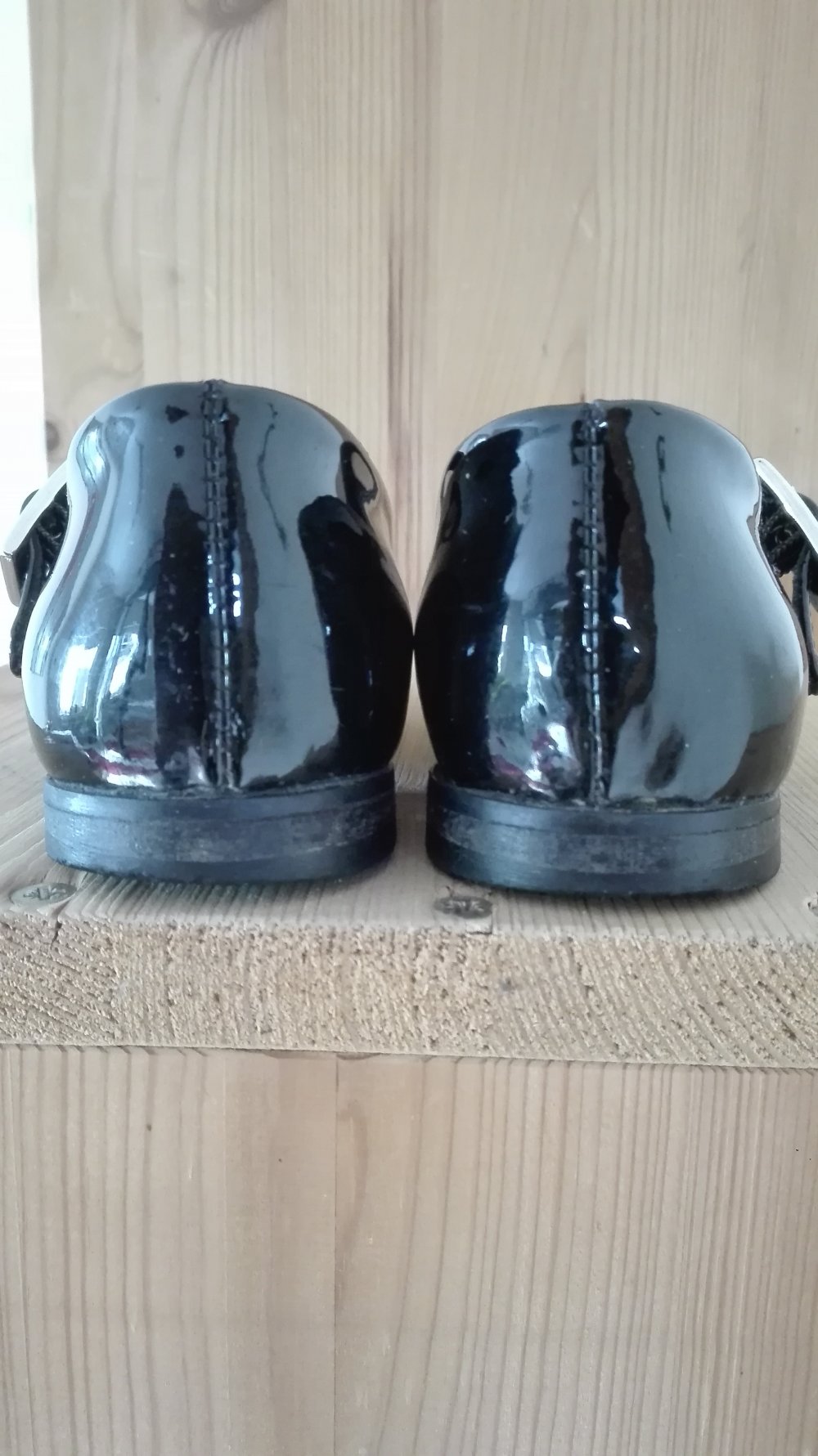 Lepi - schwarze Lackballerinas Gr. 27