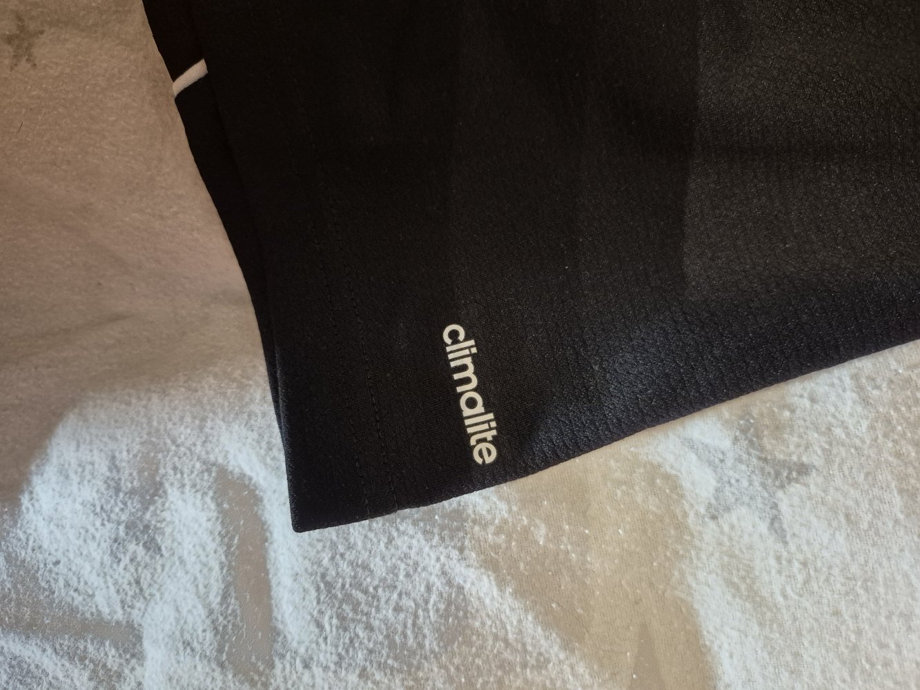 Adidas: schwarzes Sportshirt Gr. 152, top Zustand