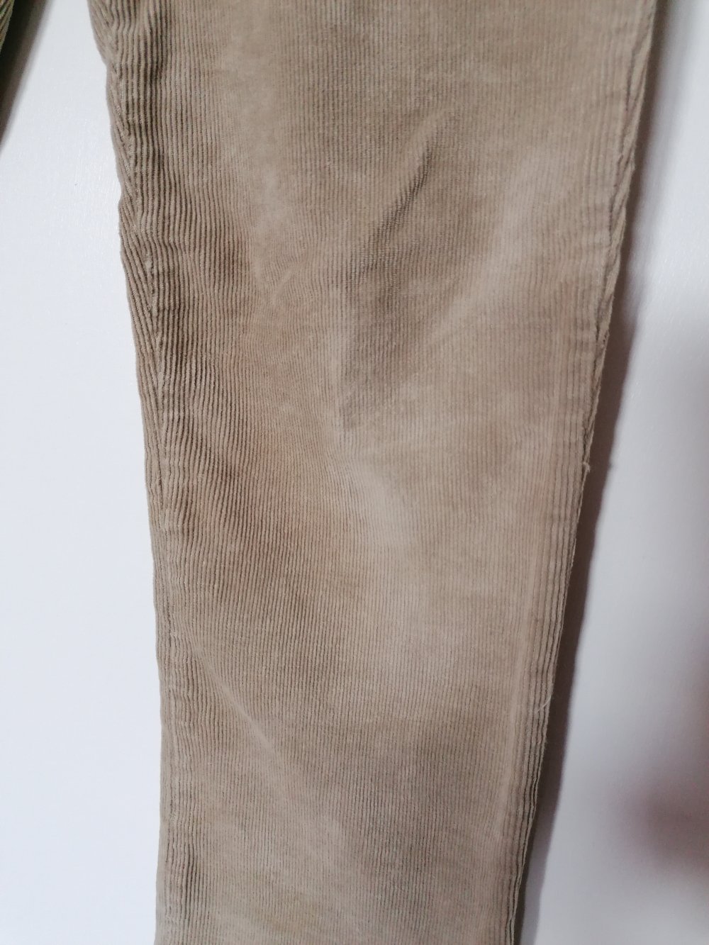 Mamas & Papas: beige Feincordhose Gr. 110 