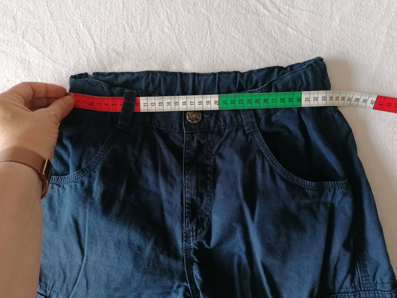 Yigga: dunkelblaue Short mit Cargotaschen Gr. 158