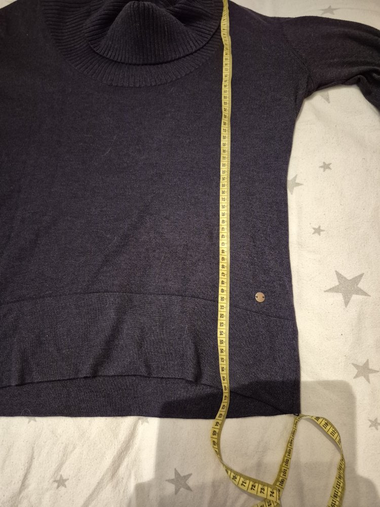 Esprit: dunkelblau, leicht schimmernder Feinstrickpullover Gr. L