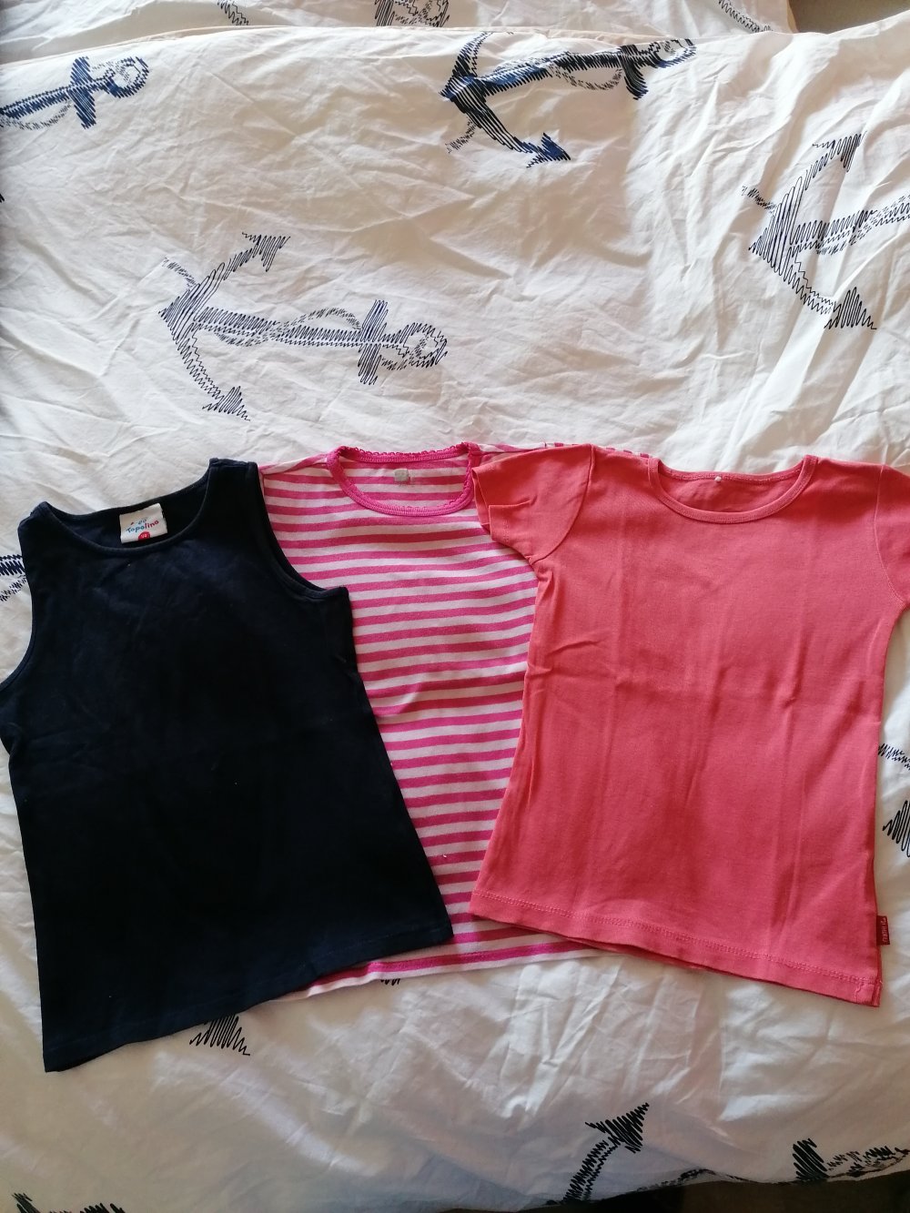 Dreierpack Basicshirts Gr. 122/128