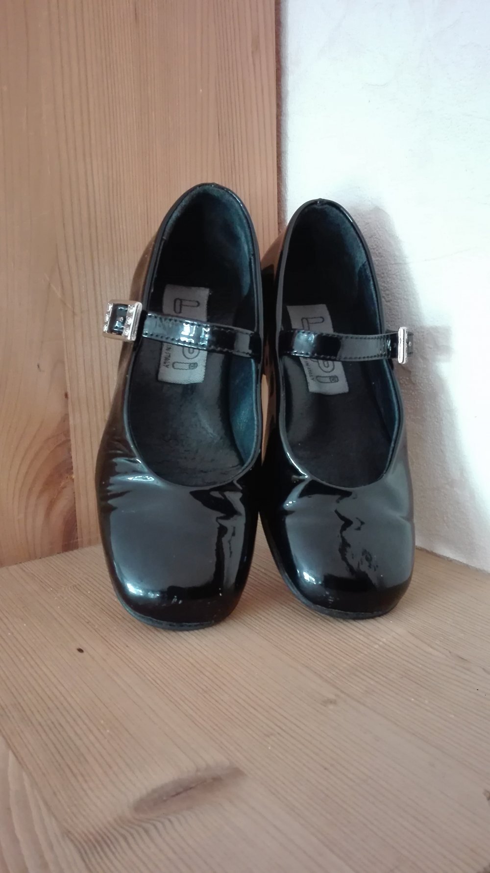 Lepi - schwarze Lackballerinas Gr. 27