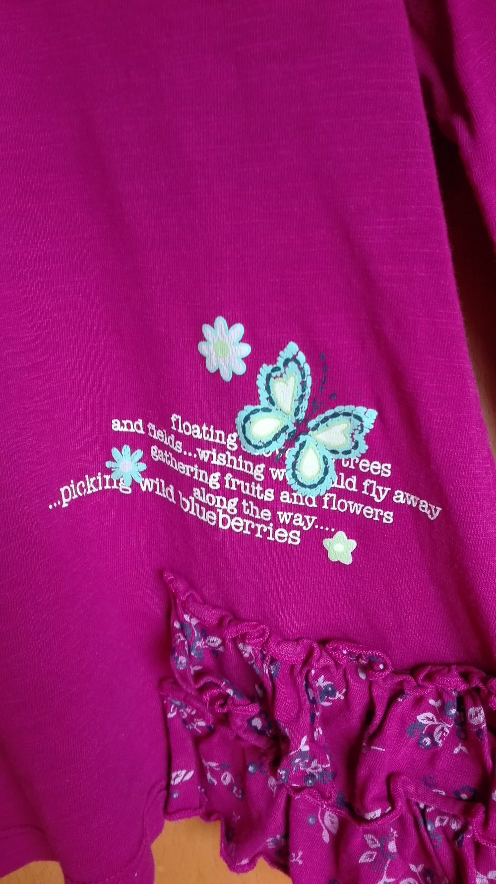 Dunnes: pinke Tunika mit Schmetterlingen, Blumen, Rüschen Gr. 98