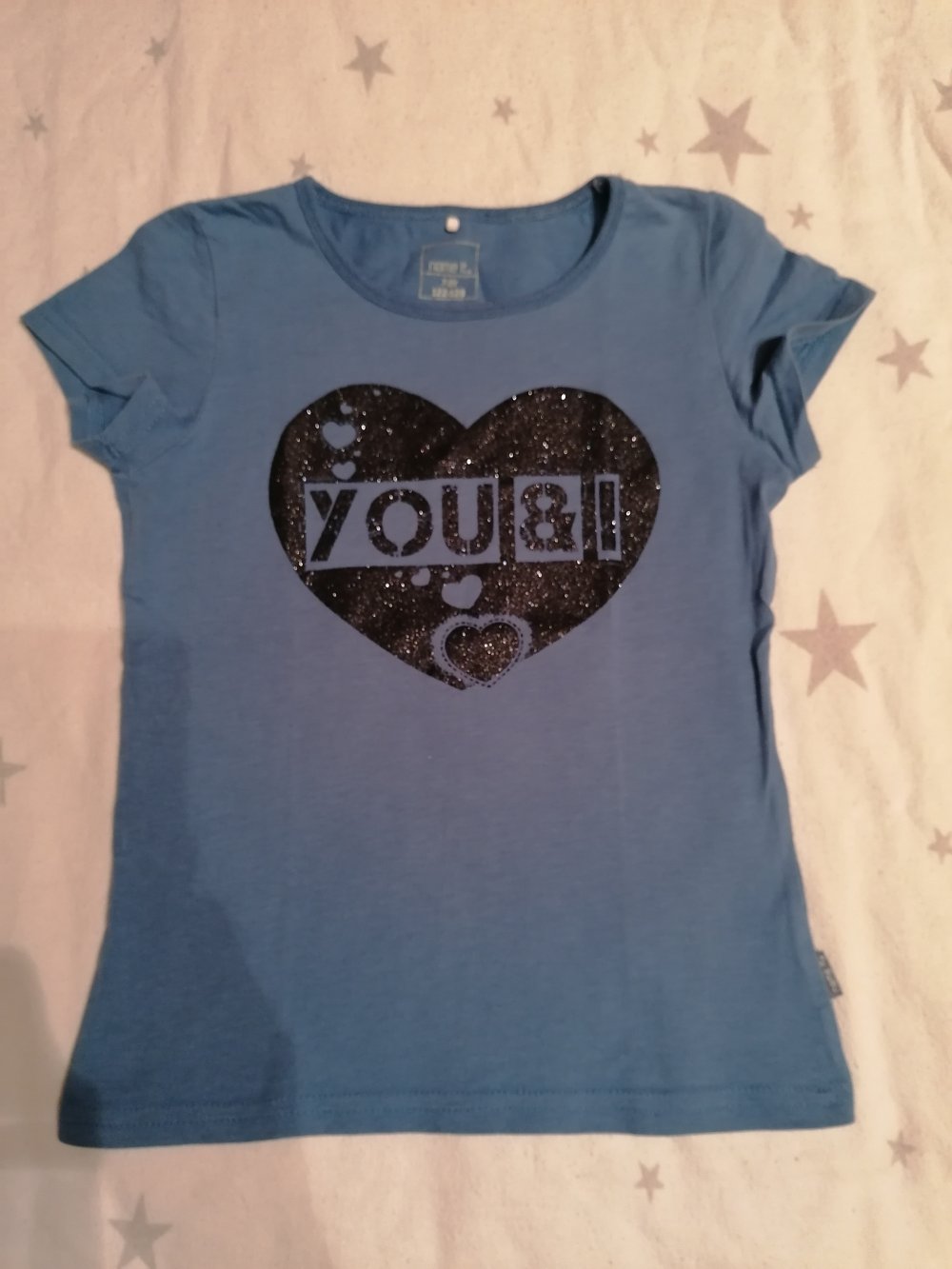 Name It: Shirt mit Herz Gr 122/128