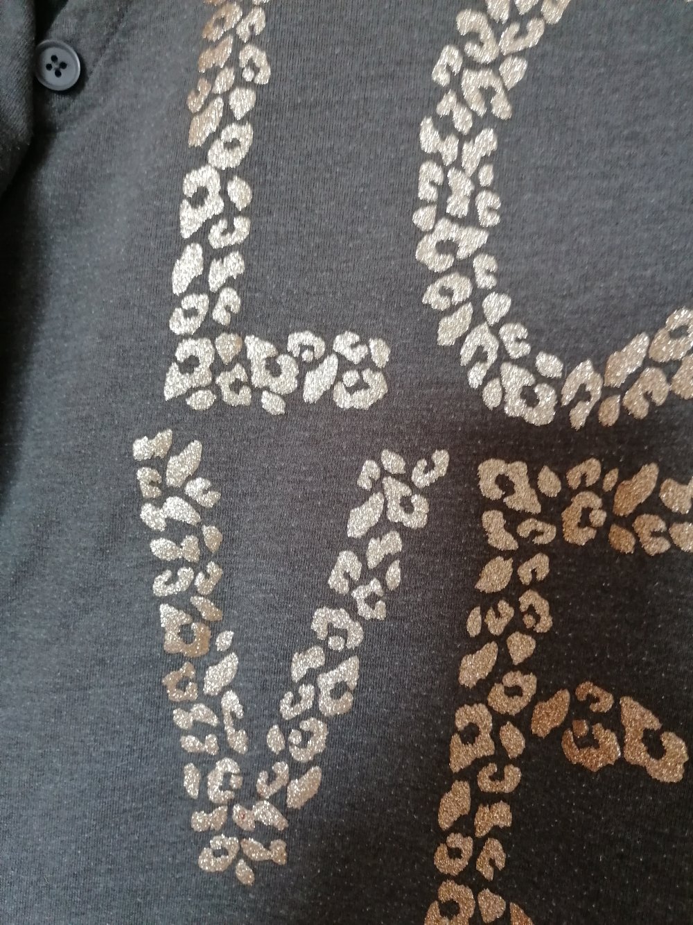 Yigga: Hoody mit Goldschrift Gr. 134/140