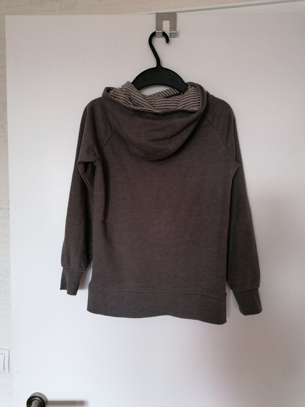 Yigga: Hoody mit Goldschrift Gr. 134/140