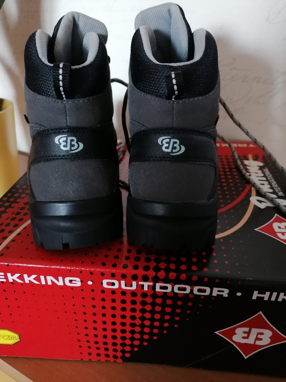 Brütting: Wanderschuhe Gr. 39